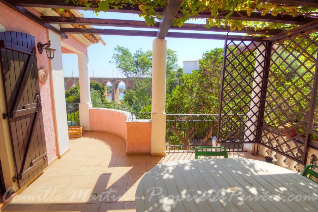 Villa vue mer Antheor