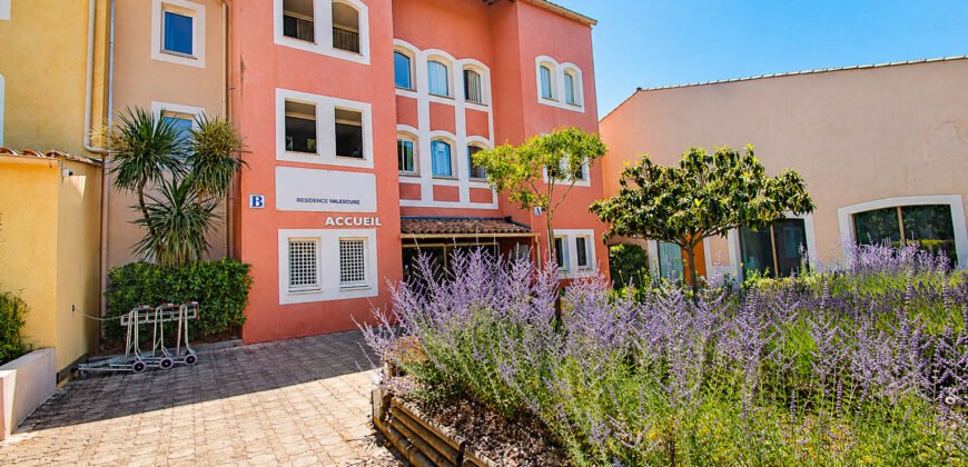🏡 Studio avec coin nuit – Résidence avec piscine aux Golfs de Valescure